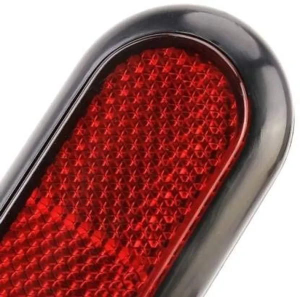 Red_Plastic_Reflector_Sticker