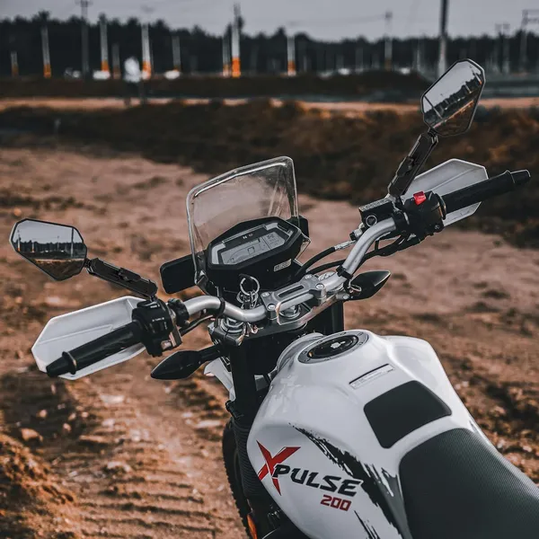 Black_Aluminium_Motorcycle_Rear_View_Mirror