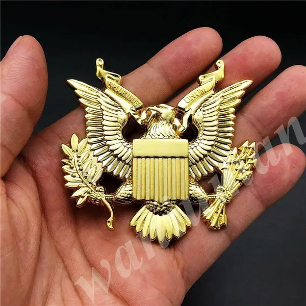Gold_Vinyl_Car_Emblem_Badge