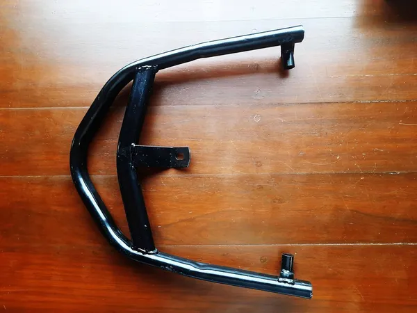Black_Metal_Scooter_Backrest
