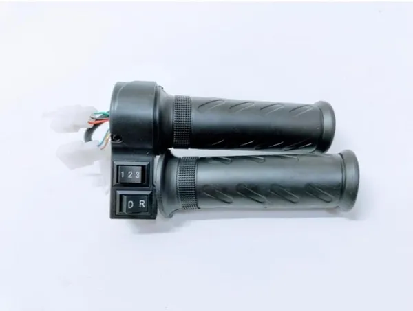 Black_Abs_Plastic_Scooter_Throttle_Pack_Of_2