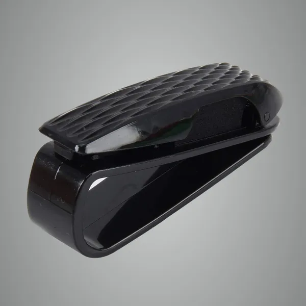 Black_Plastic_Glasses_Holder_Clip