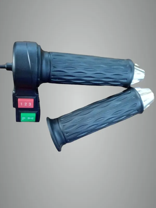 Black_Plastic_Electric_Throttle