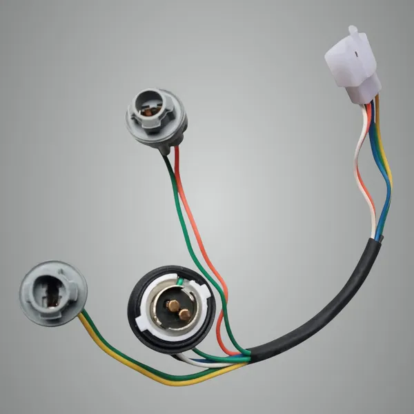 Black_Copper_Wire,_Metal_Contacts,_Pvc_Insulation,_Thermoplastic_Tail_Light_Wire_Harness