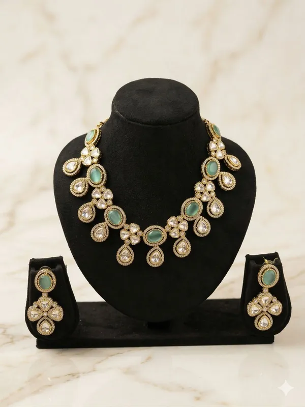 Multicolor_Alloy_Kundan_Stone_Necklace_Set_For_Women