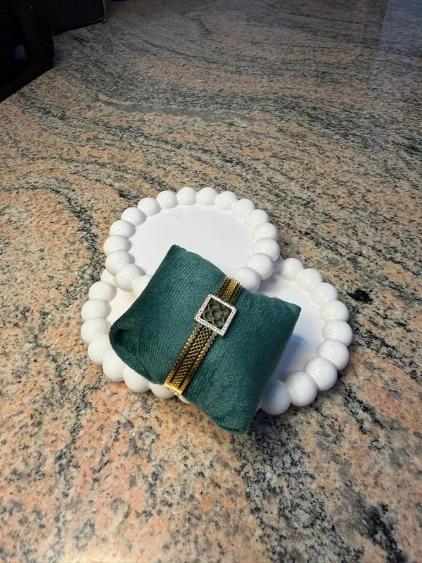 Gold_Beads_Fabric_Metal_Bracelet_For_Women
