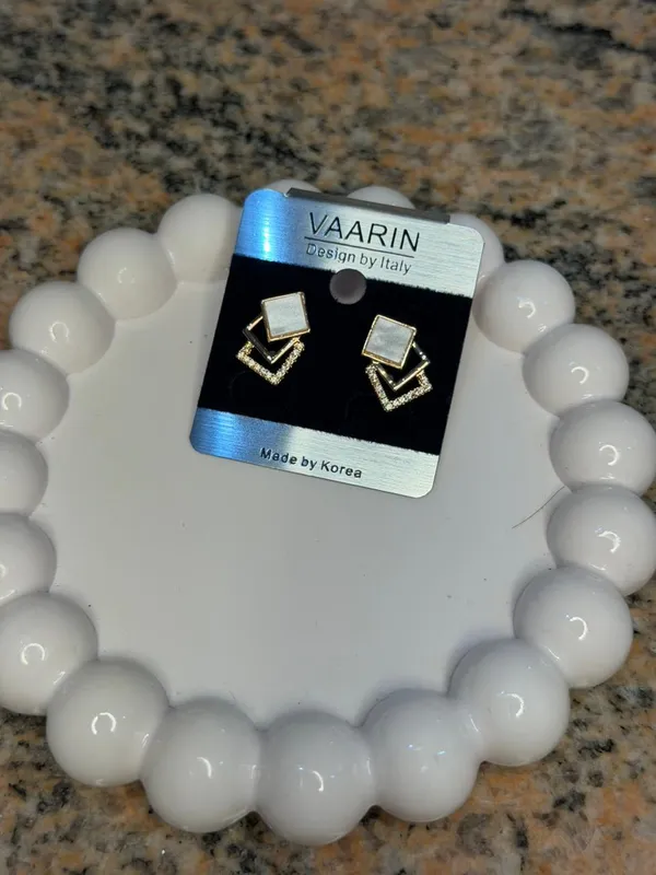 White_Beads_Alloy_Earrings_Set_For_Women