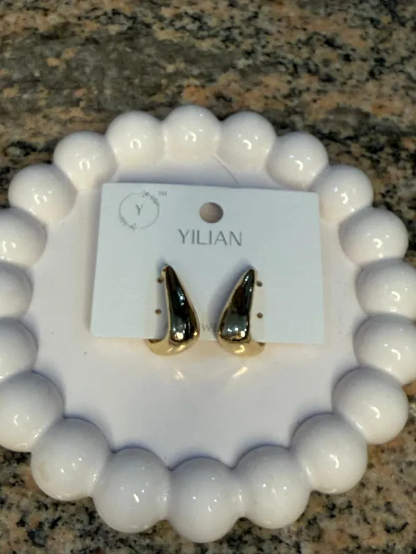 Pack_Of_2_Gold_Alloy_Crystal_Drop_Earrings_For_Women
