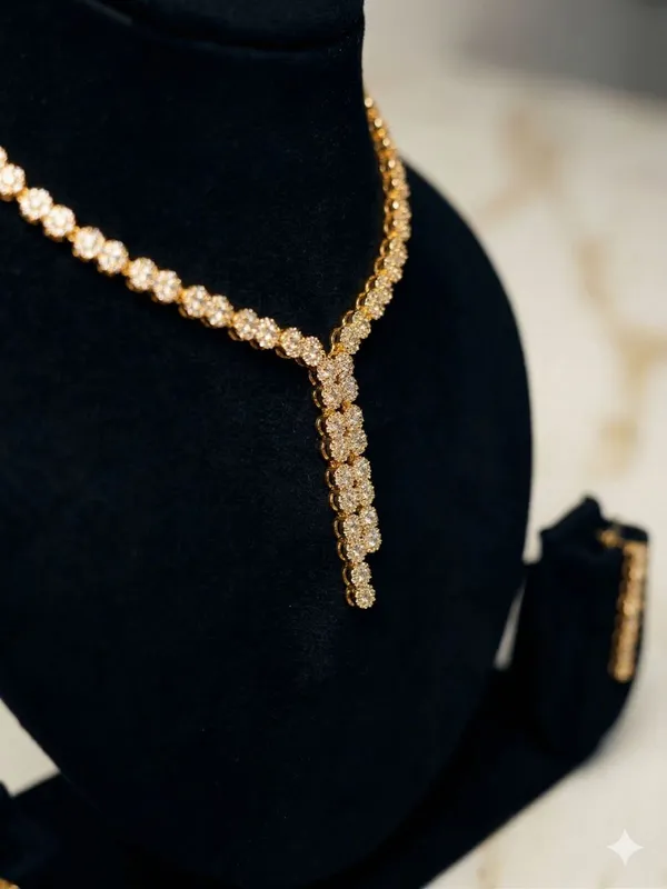 Gold_Alloy_Stone_Necklace_Set_For_Women