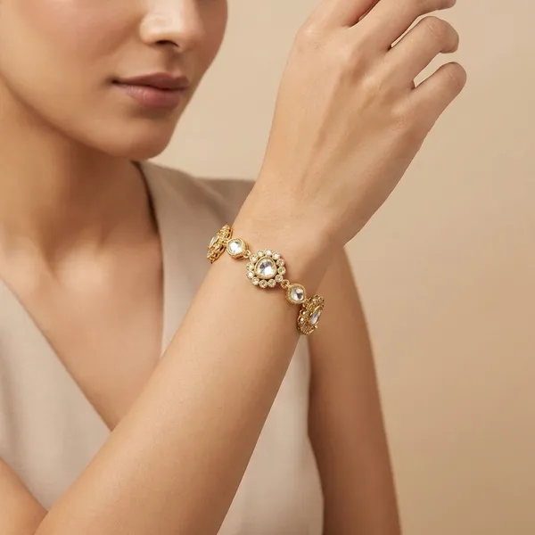 Gold_Alloy_Crystal_Bracelet_For_Women