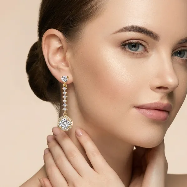 White_Alloy_Crystal_Drop_Earrings_For_Women