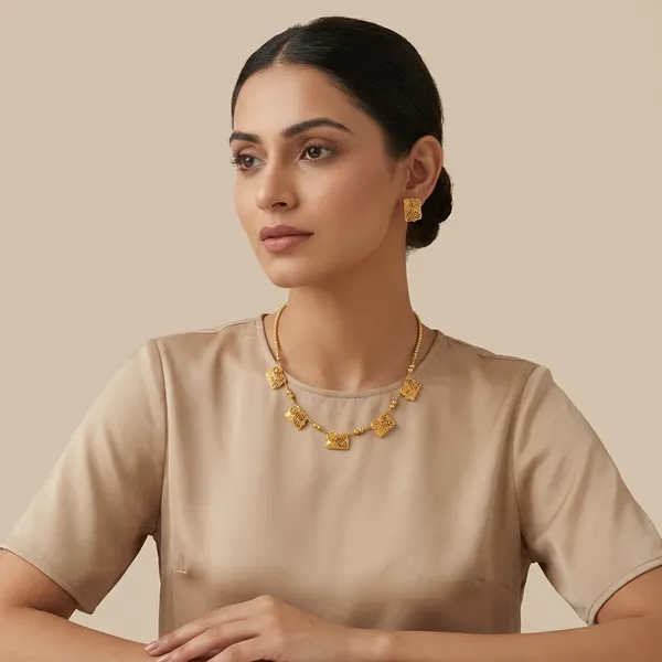 Gold_Alloy_Necklace_Set_For_Women