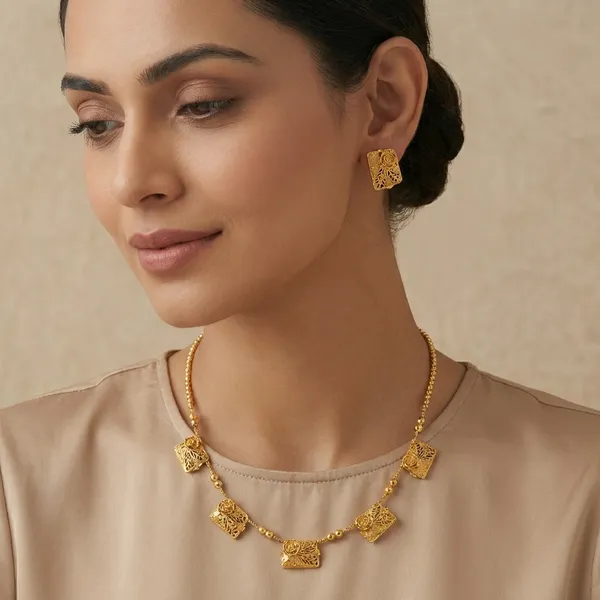 Gold_Alloy_Necklace_Set_For_Women