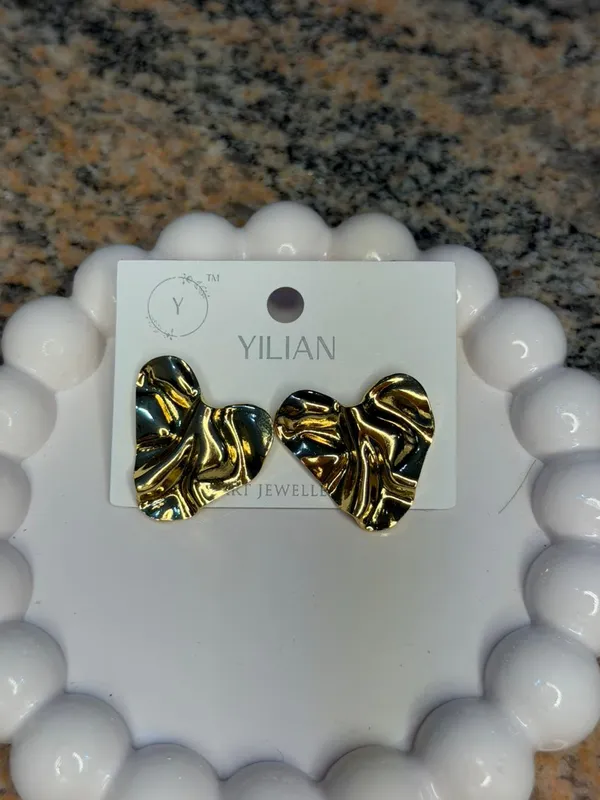 Pack_Of_2_Gold_Alloy_Enamel_Stud_Earrings_For_Women