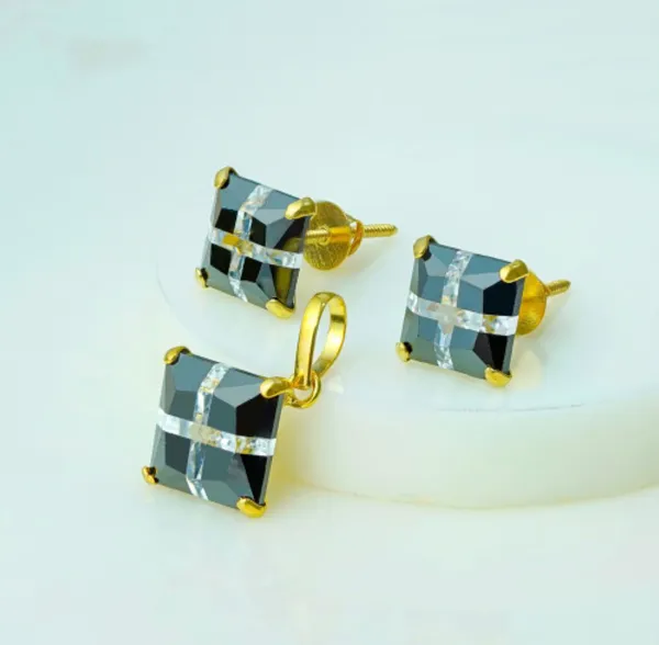 Blue_Gold_Plated_Pendant_And_Earring_Set_For_Women