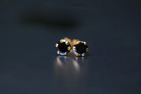 Black_Gold_Plated_Stud_Earrings_For_Women