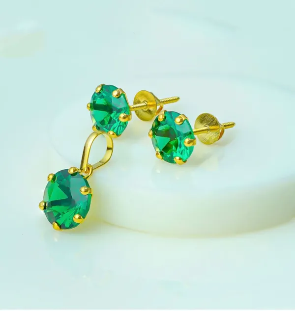 Green_Gold_Plated_Pendant_And_Earring_Set_For_Women