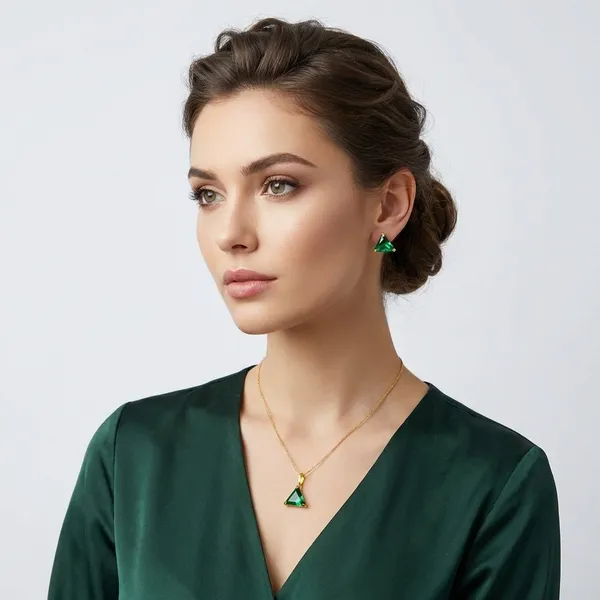 Green_Gold_Plated_Pendant_And_Earring_Set_For_Women