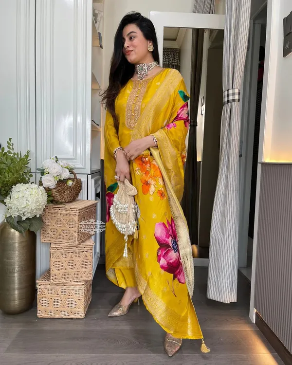 Yellow_Viscose_Organza_Jacquard_Kurti_With_Pant_And_Dupatta_Set_For_Women