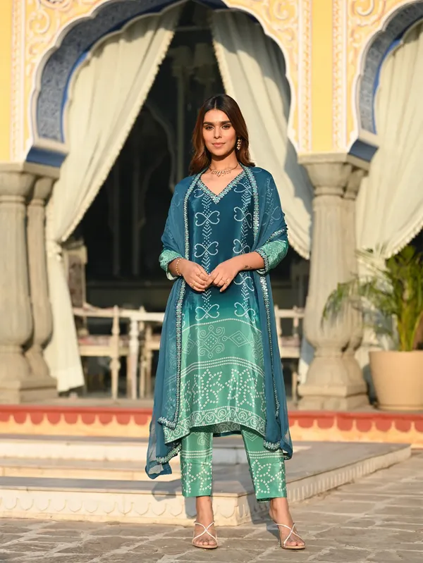 Blue_Chinon_Silk_Kurti_With_Pant_And_Dupatta_Set_For_Women