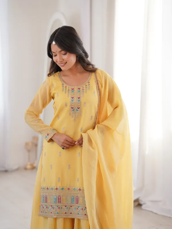 Sunehri_Noor_Georgette_Ensemble_Suit
