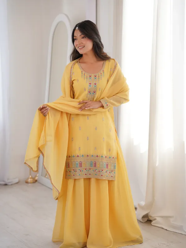 Sunehri_Noor_Georgette_Ensemble_Suit