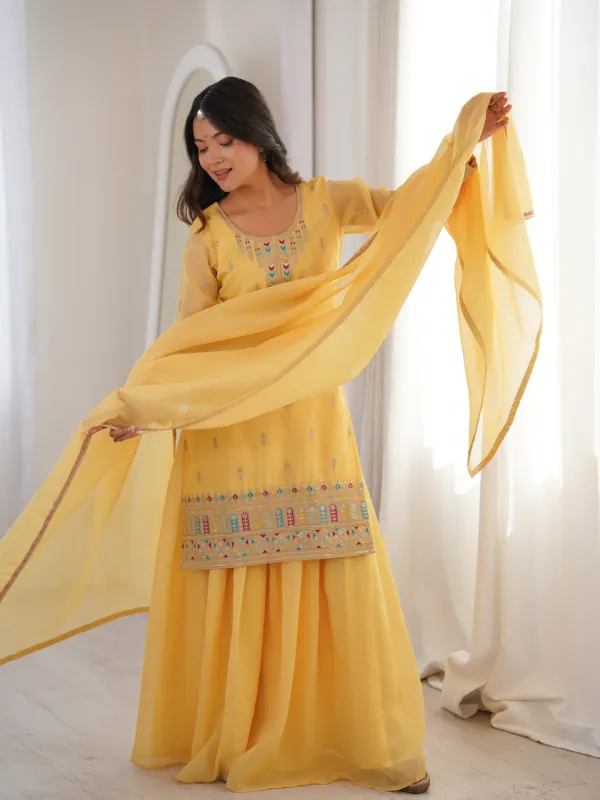 Sunehri_Noor_Georgette_Ensemble_Suit