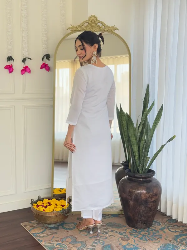 White_And_Light_Green_Viscose_Chanderi_Kurti_With_Pant_And_Dupatta_Set_For_Women