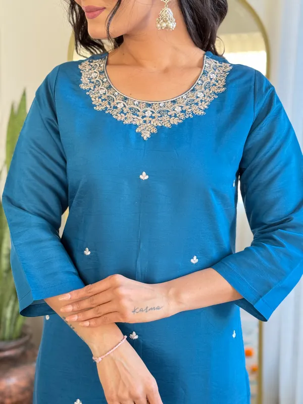 Sky_Blue_Roman_Silk_Kurti_With_Pant_And_Dupatta_Set_For_Women