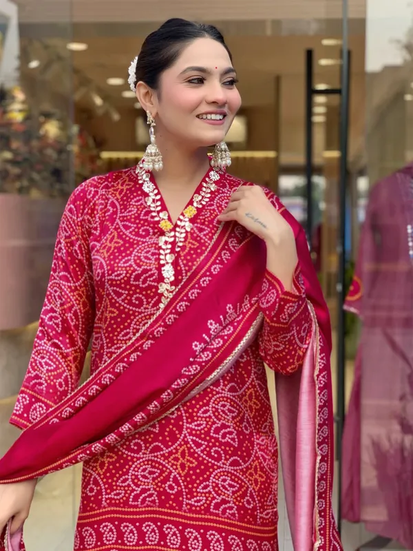 Red_Viscose_Silk_Kurti_With_Pant_And_Dupatta_Set_For_Women