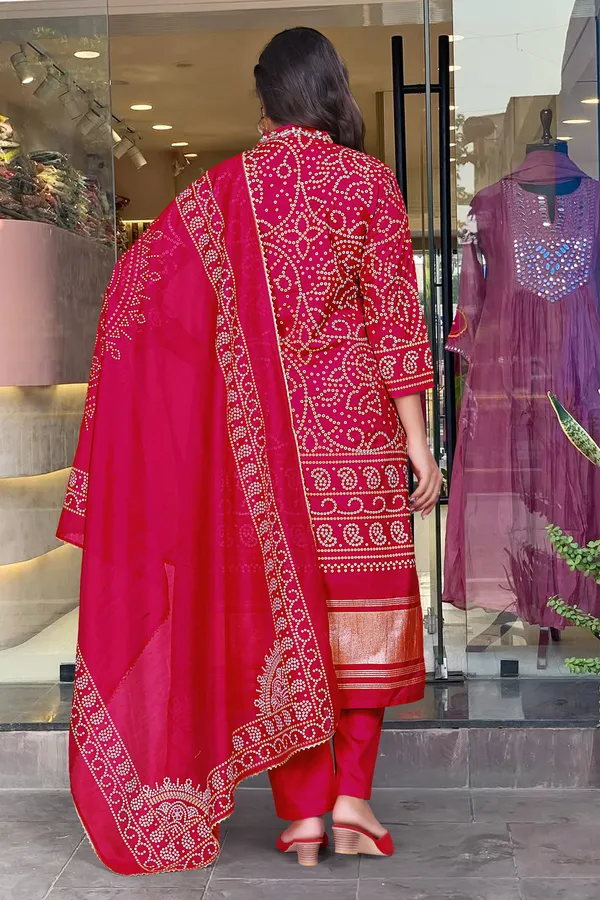 Red_Viscose_Silk_Kurti_With_Pant_And_Dupatta_Set_For_Women