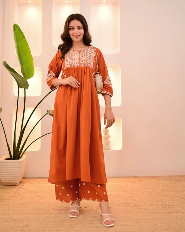Orange_Viscose_Rayon_Kurti_With_Pant_Set_For_Women