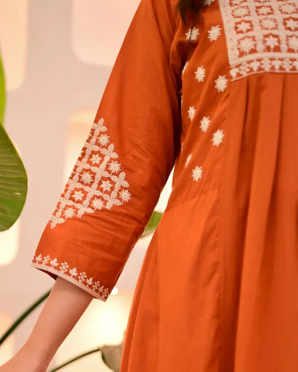Orange_Viscose_Rayon_Kurti_With_Pant_Set_For_Women
