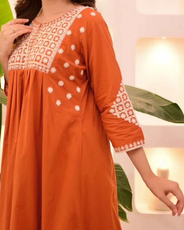 Orange_Viscose_Rayon_Kurti_With_Pant_Set_For_Women