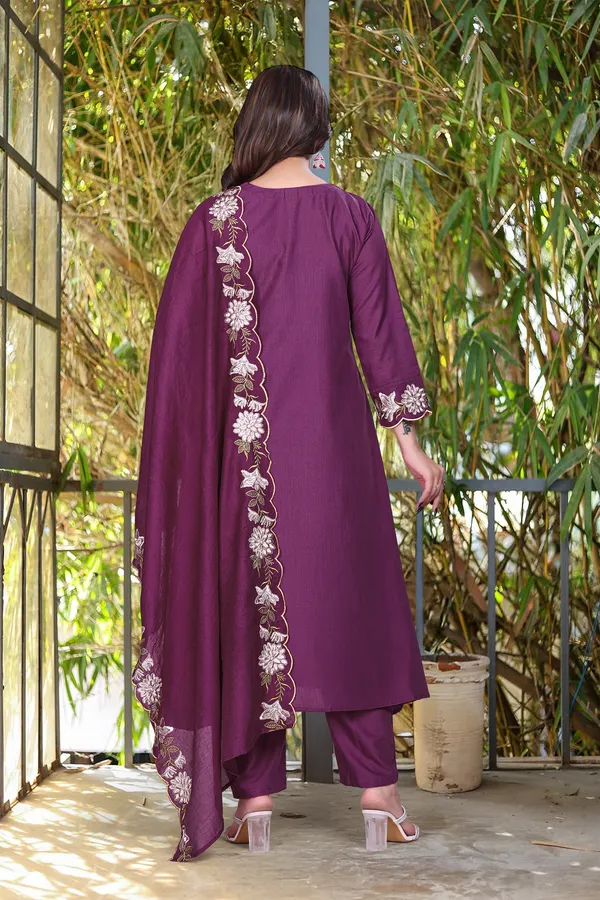 Purple_Soft_Rayon_Slub_Kurti_With_Pant_And_Dupatta_Set_For_Women