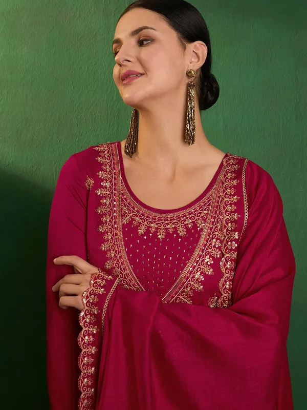 Red_Vichitra_Kurti_With_Pant_And_Dupatta_Set_For_Women