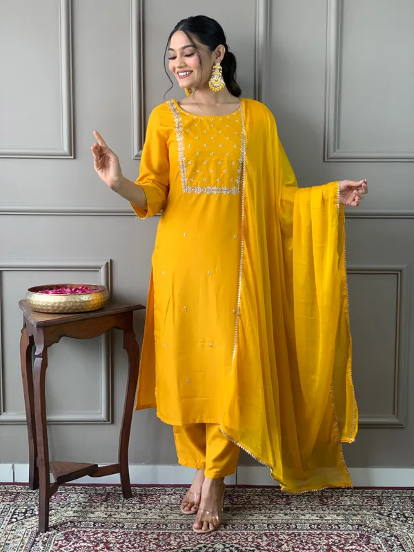 Yellow_Rayon_Slub_Kurti_With_Pant_And_Dupatta_Set_For_Women