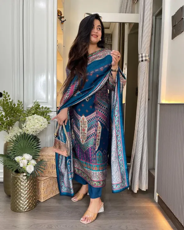 Blue_Rayon_Kurti_With_Pant_And_Dupatta_Set_For_Women