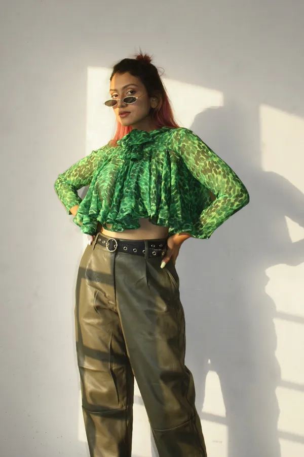 Forest_Ruffle_Cropped_Top