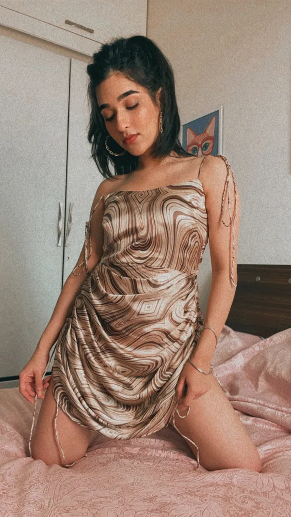 Motion_Through_Brown_Dress