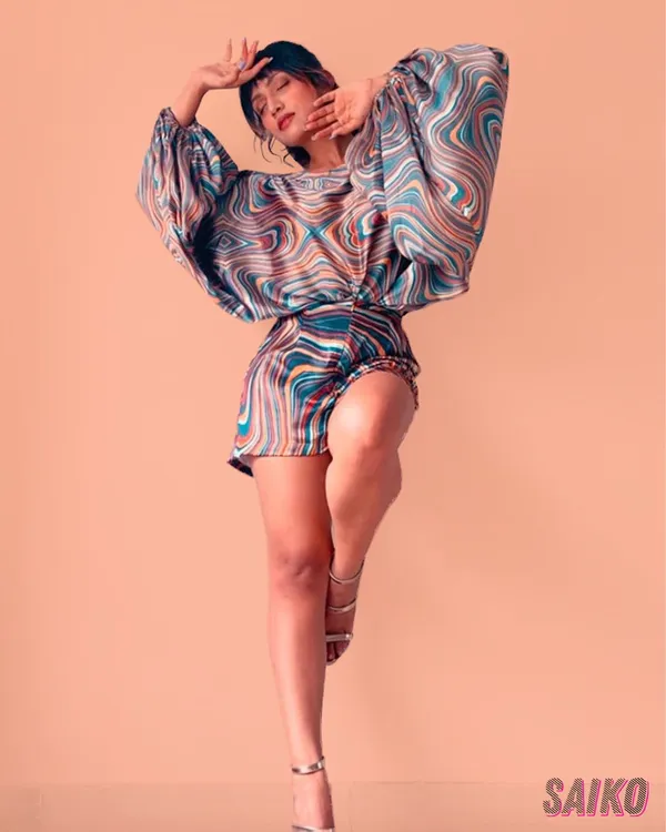Motion_Through_Emrald_Shorts