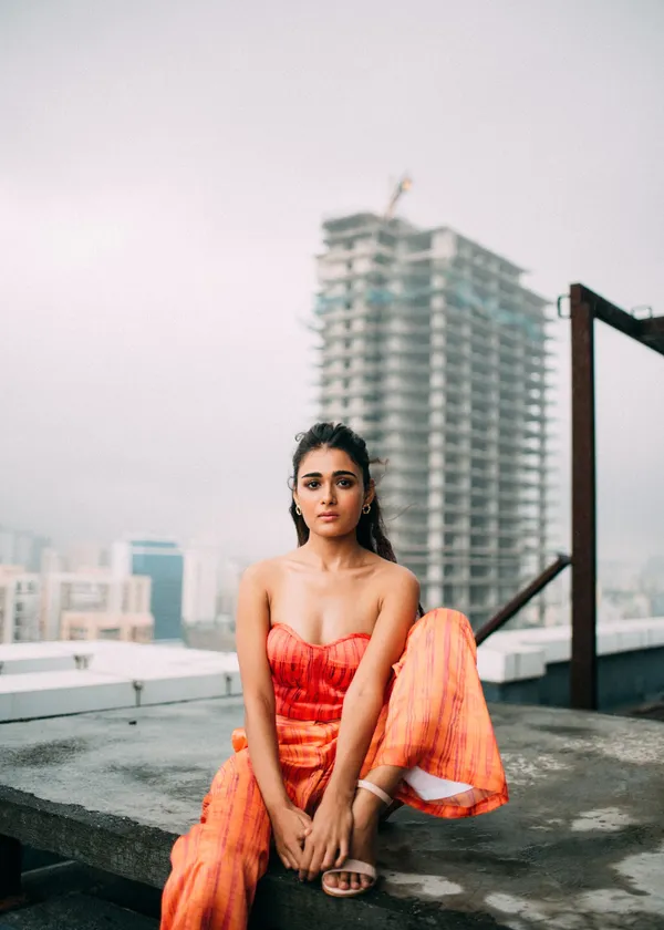 Motion_Through_Orange_And_Red_Coord_Set
