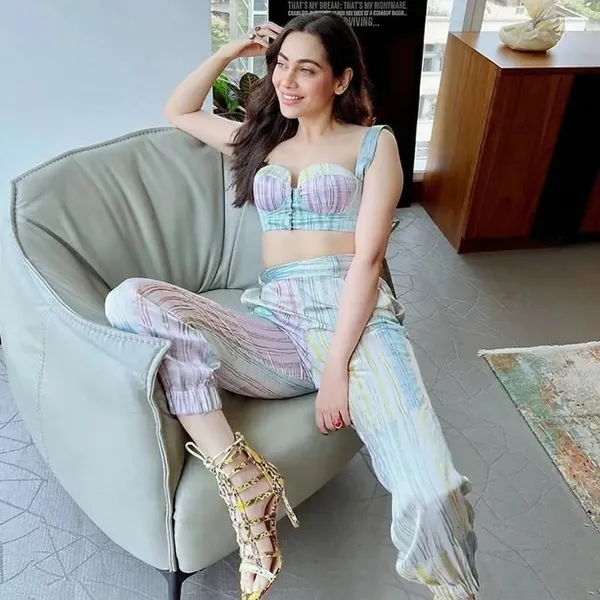 Motion_Through_Colour_Blocked_Coord_Set
