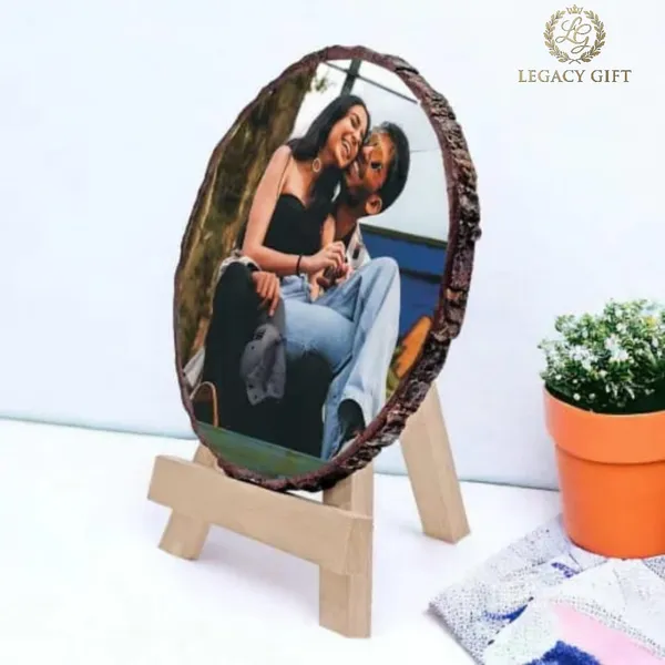 Personalized_Photo_On_Wooden_Slice_With_Stand_Custom_Picture_Frame_Gift