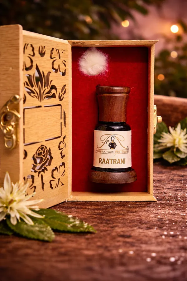 Raatrani_Premium_Attar