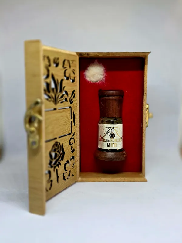 Mitti_Premium_Attar