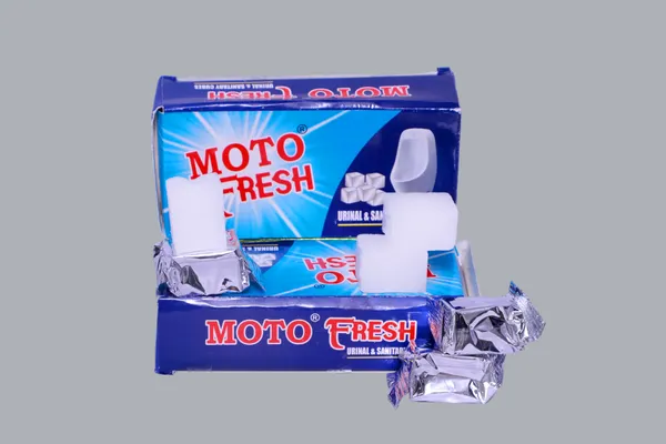 Pack_of_2,_Moto_Fresh_Urinal_&_Sanitary_Cubes