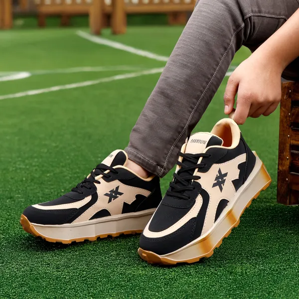 Black_Beige_Star_Logo_Gum_Sole_Sports_Sneakers_For_Men