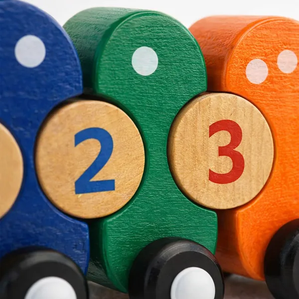Multicolor_Wooden_Along_With_Numbers_Caterpillar_Pull_Toy