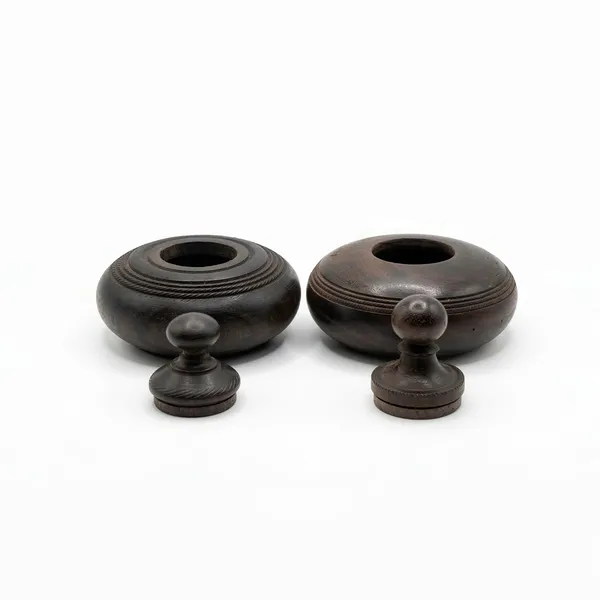 Handcrafted_Sheesham_Wood_Kunku_Karanda